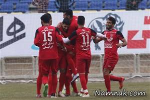 تیم پرسپولیس ، پرسپولیس در صدر جدول