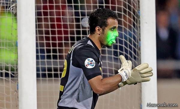 محرومیت پرسپولیس به خاطر لیزر اندازی هوادارش هوادار پرسپولیس