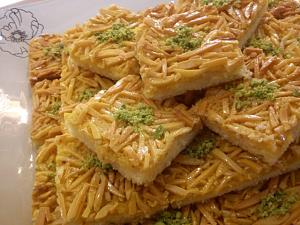 طرز تهیه ملكه بادام