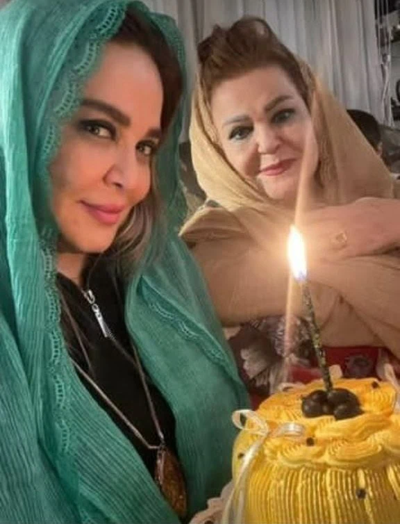 بهاره رهنما و مادرش بهاره رهنما