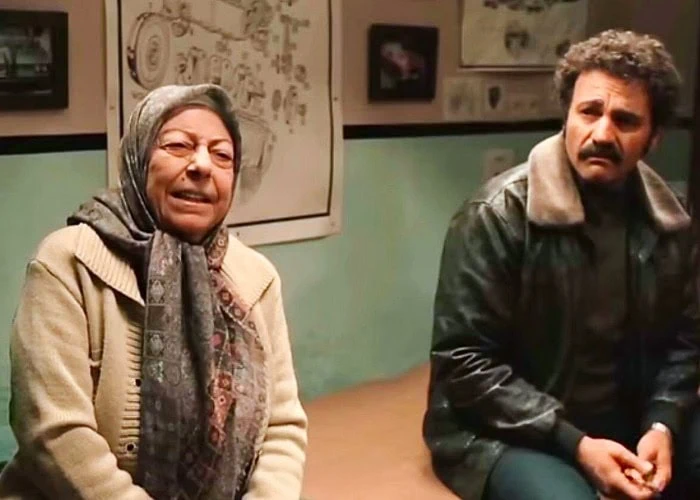 ثریا قاسمی در سریال تانک خورها ثریا قاسمی در تانک خورها