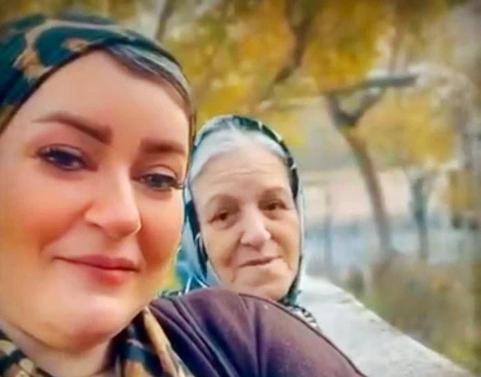 عکس نعیمه نظام دوست و مادرش نعیمه نظام دوست و مادرش