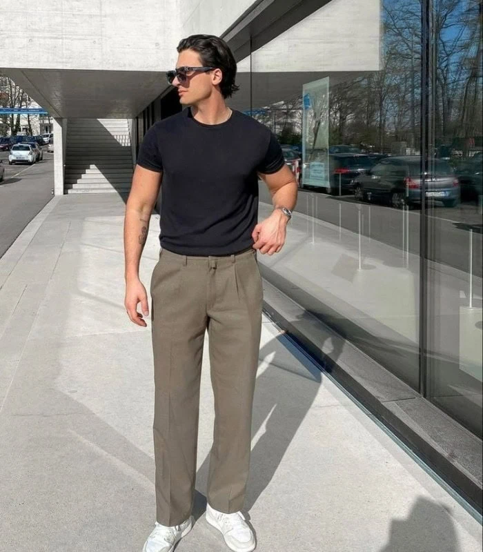 ست کردن شلوار پارچه ای مردانه با تیشرت شلوار پارچه ای