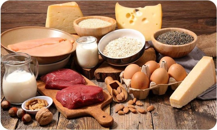 برای درمان پروستات چه بخوریم؟ بررسی جامع بایدها و نبایدها تصویری از کافئین، گوشت و لبنیات که برای پروستات مضر هستند.