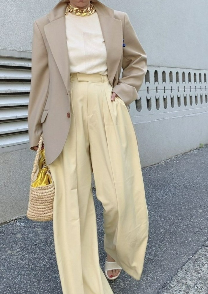 استایل با زرد کره ای و بژ استایل با زرد کره ای و بژ