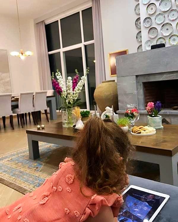 عکس دختر فریبا نادری دختر فریبا نادری