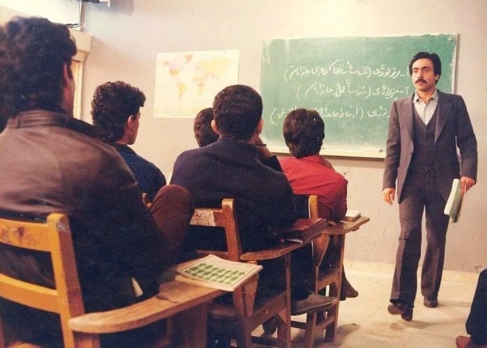 بیژن امکانیان در فیلم سینمایی دبیرستان بیژن امکانیان در فیلم دبیرستان