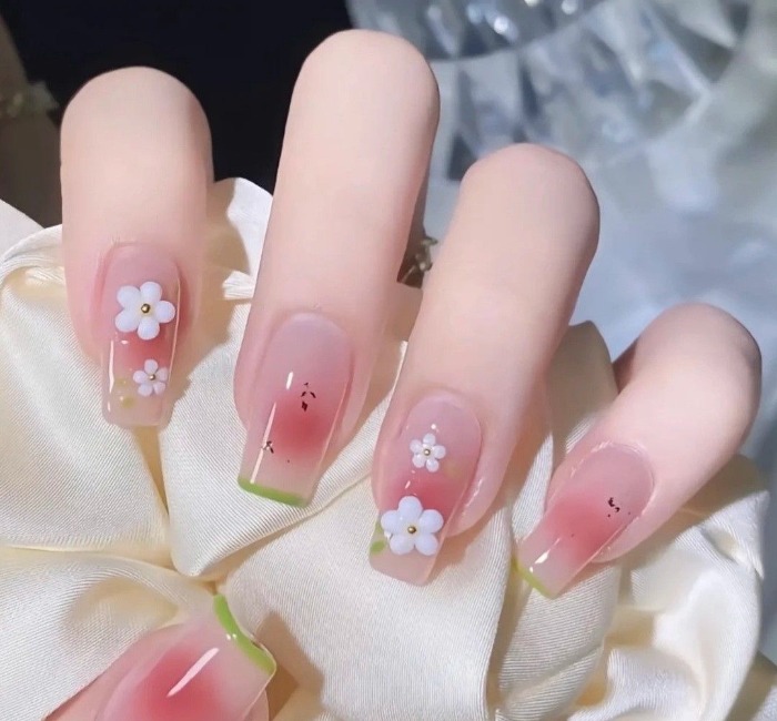 مدل ناخن کرهای ناخن کرهای