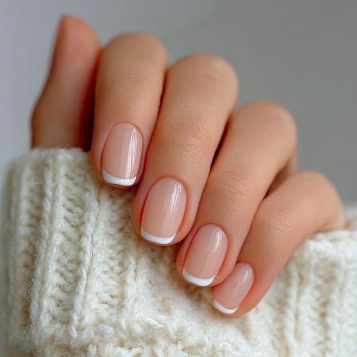 مدل ناخن فرنچ کلاسیک ناخن فرنچ کلاسیک