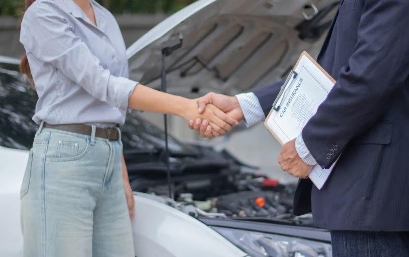 آیا بیمه بدنه خودرو قابل انتقال است؟ راهنمای جامع 0 تا 100 آیا بیمه بدنه خودرو را میتوان انتقال داد؟