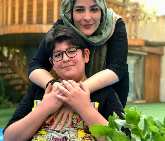 فاطمه نیشابوری و پسرش فاطمه نیشابوری