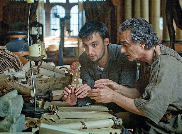 همایون ارشادی در فیلم آگورا همایون ارشادی در آگورا