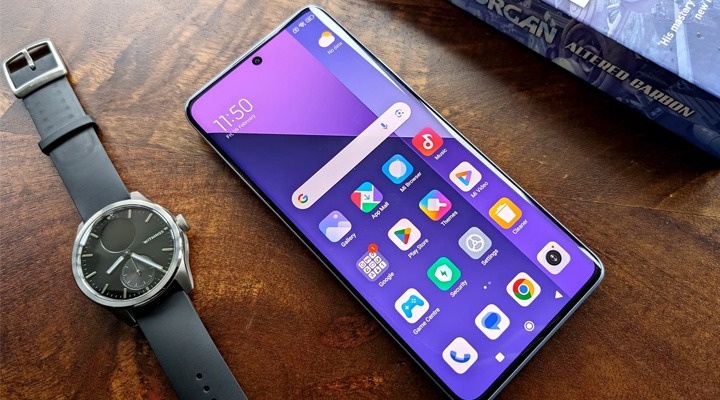 معرفی گوشیهای میانرده و پرچمدار ۲۰۲۵ Xiaomi Redmi Note 13 Pro+