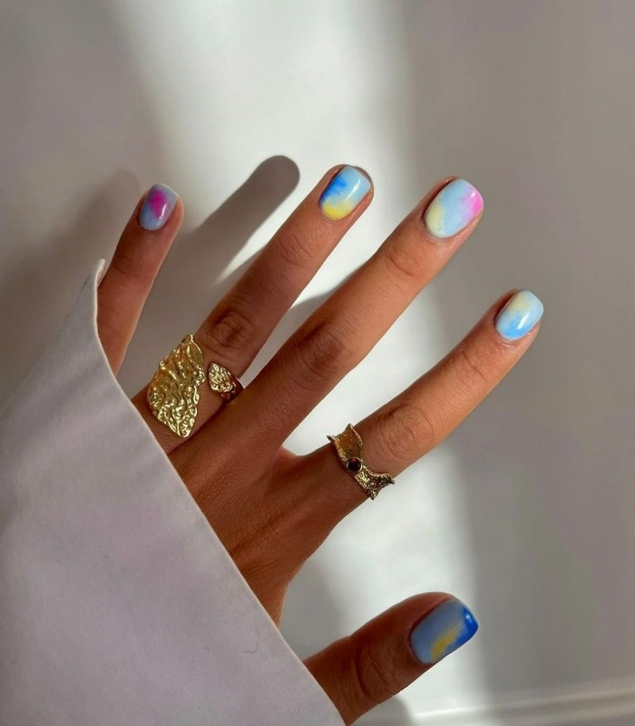 طرحهای هنری و انتزاعی لاک ژل طرحهای هنری و انتزاعی لاک ژل