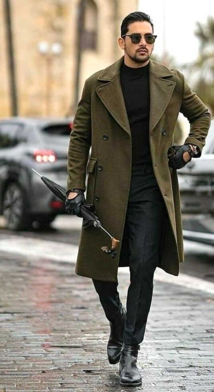 استایل با پالتو مردانه سبز تیره استایل با پالتو مردانه