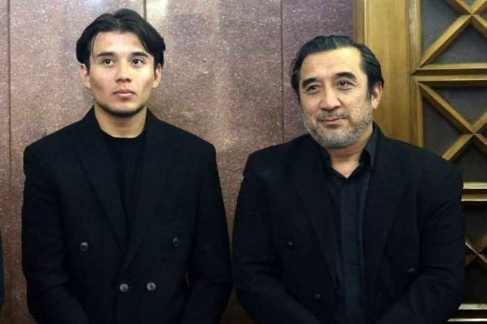 خانواده خداداد عزیزی خداداد عزیزی