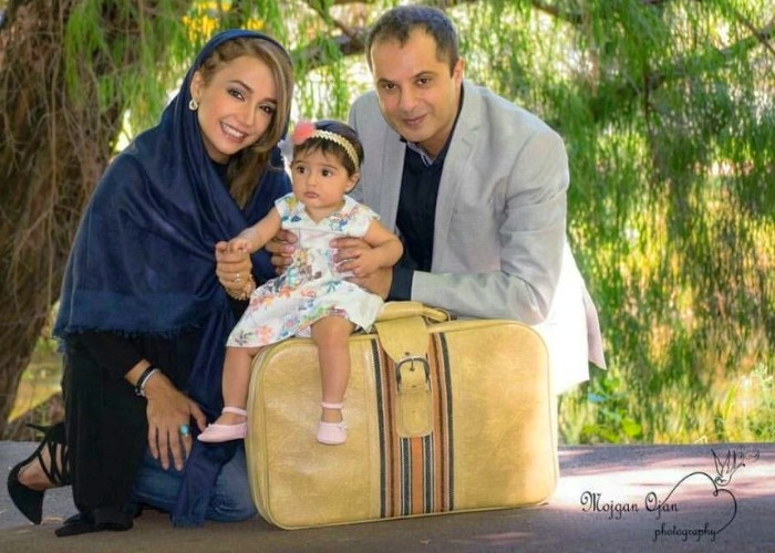 شبنم قلیخانی و همسرش در کنار فرزندشان شبنم قلیخانی و همسرش