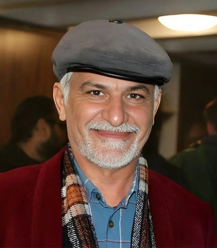 نبیالله پیرهادی نبیالله پیرهادی