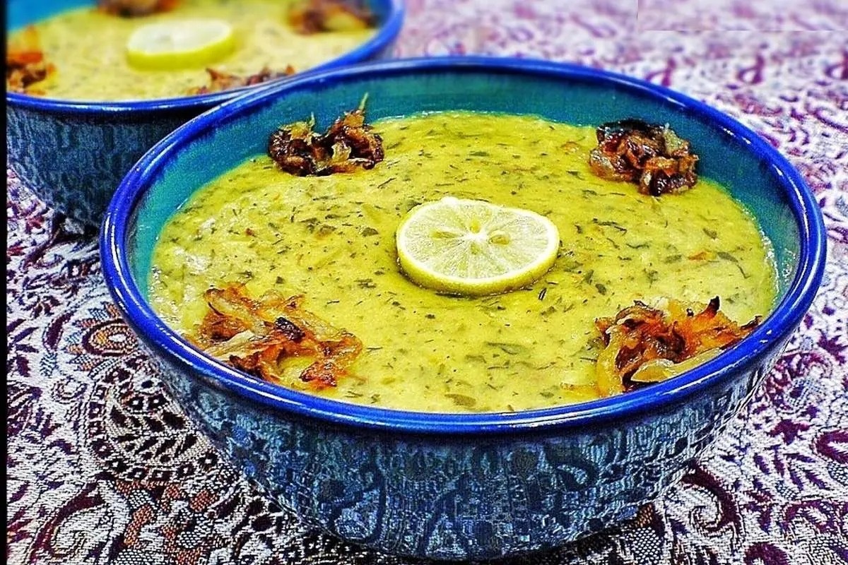 دستور تهیه اشکنه اشکنه با سیب زمینی