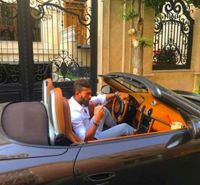 ماشین رامین رضاییان