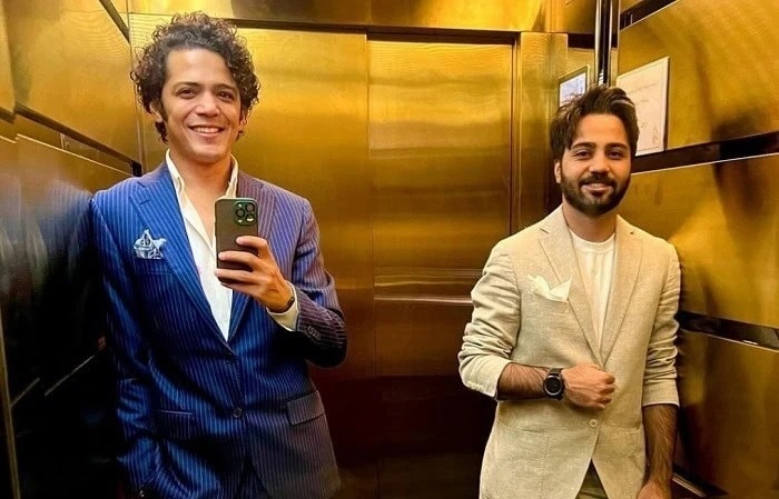 مجید نوروزی در کنار برادرش مجید نوروزی و برادرش
