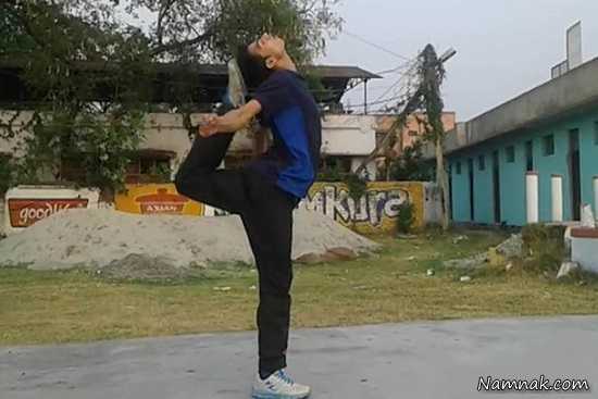 کاراته باز نپالی ، انعطاف پذیری بدن ، کاراته باز نپالی