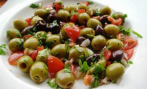 طرز تهیه سالاد زیتون ، سالاد زیتون