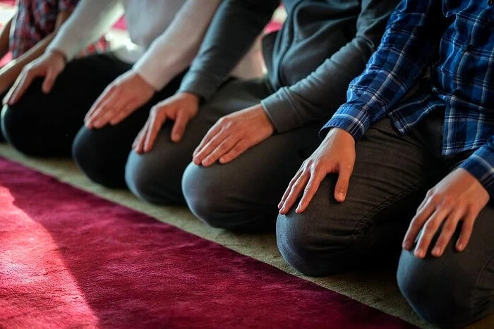 تأکیدبر برگزاری نماز صبح به جماعت نماز جماعت