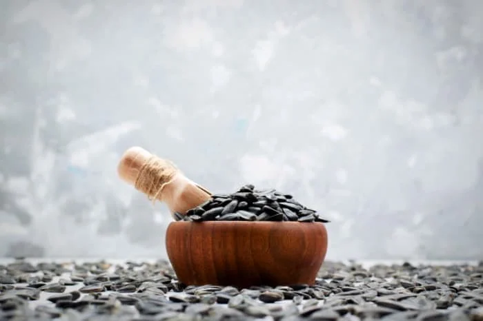 سیاه دانه روغن سیاه دانه و مو