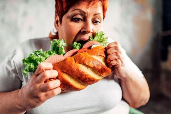 عوارض خوب نجویدن غذا غذا خوردن