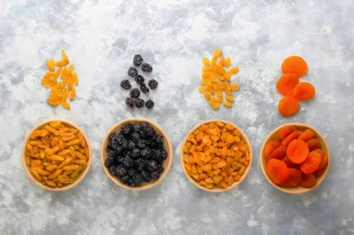 میوه برای رفع یبوست آلو