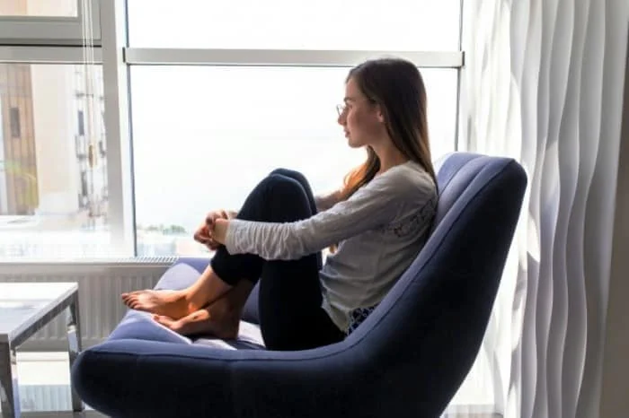 دلیل دوست نداشتن علت تنهایی