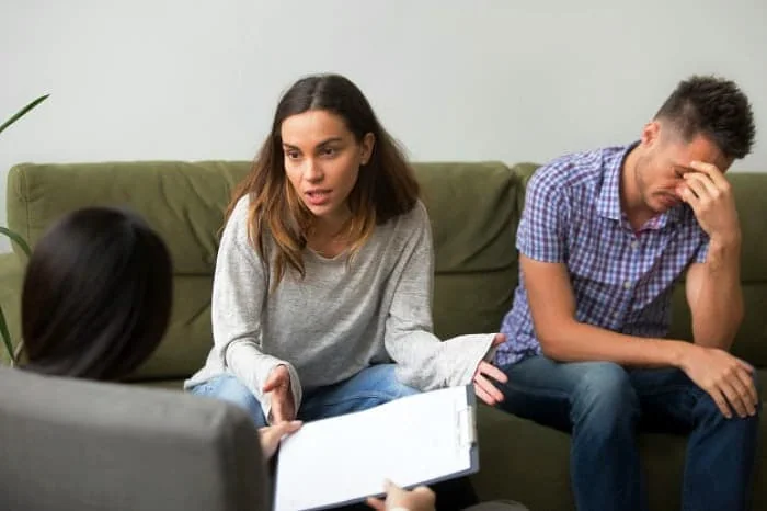 چه موضوعاتی در جلسات مشاوره مطرح می شود ؟ موضوع مشاوره برای ازدواج