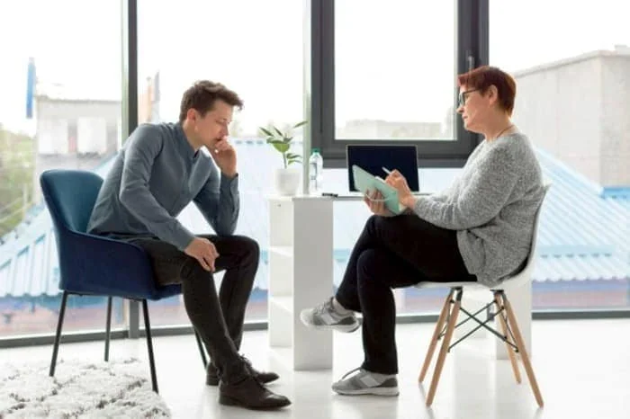 همدل و دلسوز بودن دلسوز بودن