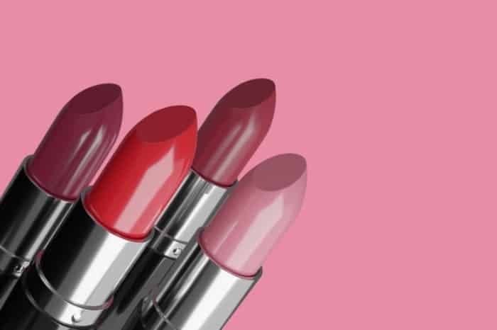 مراقبت از رژلب در یخچال رژلب در یخچال