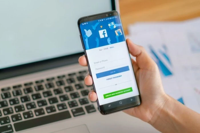 برند فیس بوک فیس بوک