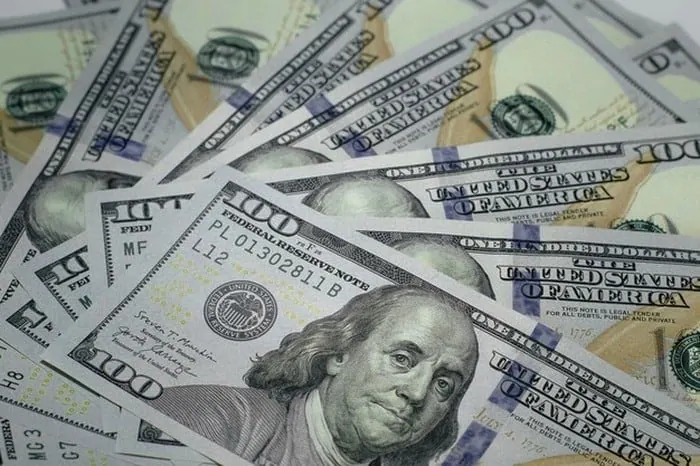 راه کنترل زندگی با تحت تاثیر پول قرار نگرفتن تاثیر پول در زندگی