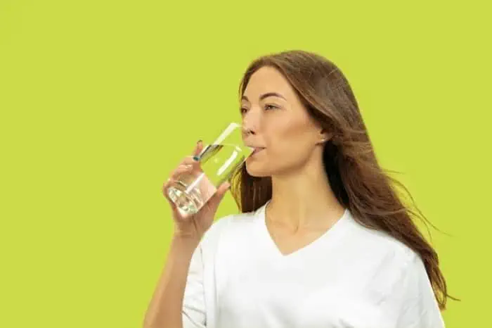 بدون آب زنده ماندن بدون آب و غذا