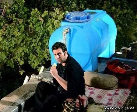 منوچهر واشقانی پشت صحنه سریال پشت بام تهران