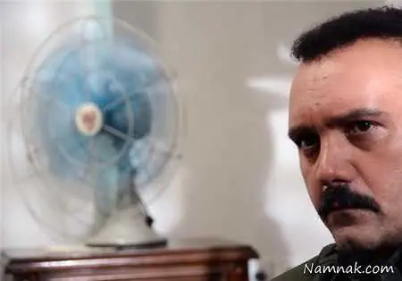 کامبیز دیرباز پشت صحنه سریال پشت بام تهران