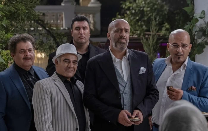 پیام احمدی نیا، سیاوش چراغی پور و فرهاد بشارتی بازیگران سریال آفتابپرست