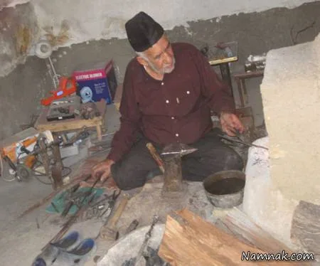 هنر دستی انبرسازی در استان یزد انبرسازی