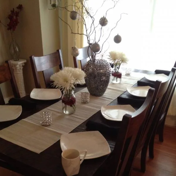 تزیین میز غذا خوری جدید و شیک با بهترین ایده ها تزیین میز غذا خوری