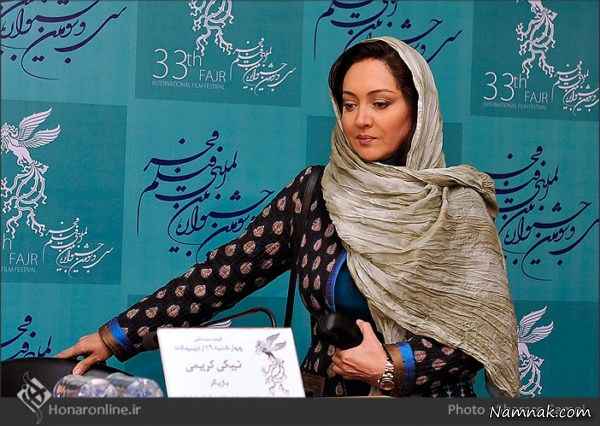 نیکی کریمی در جشنواره فیلم فجر 93 نیکی کریمی ، خوانندگی احسان کرمی ، سلفی رضا عطاران در اختتامیه