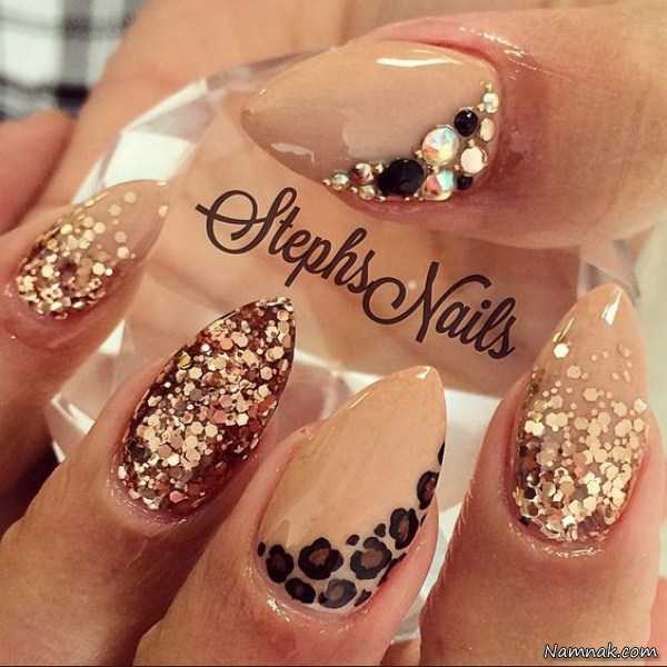 طراحی ناخن با اکلیل ، لاک اکلیلی ، لاک اکلیلی طلایی