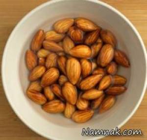 خواص بادام خیس کرده ، فواید خوردن بادام
