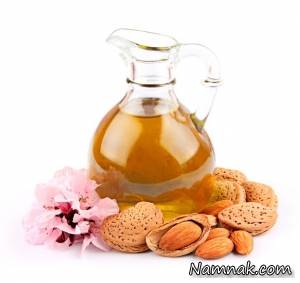 روغن بادام در ناف ، درمان ترک خوردگی لبها