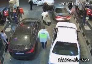 درگیری در پمپ بنزین ، کتک کاری راننده با پلیس