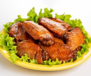 بال و گردن مرغ