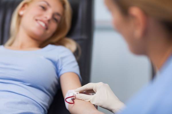 فواید و معایب اهدای خون که قبل از انجام آن باید بدانید 